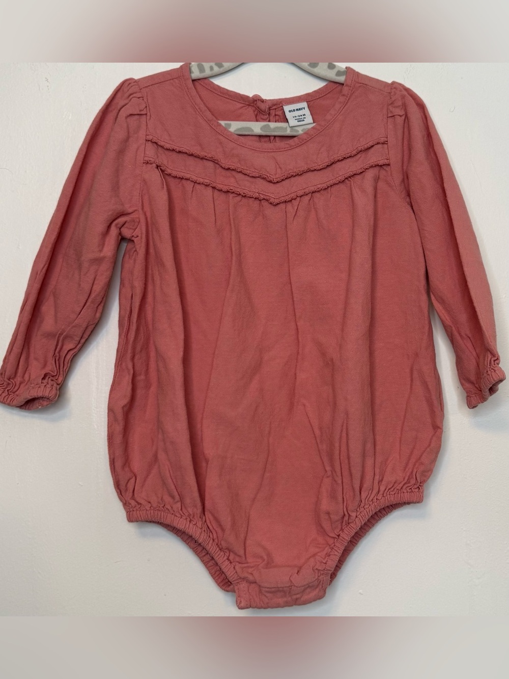 Old Navy Toddler Girls Coral Long Sleeve Romper 18–24M
